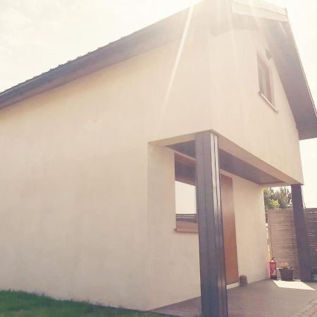 Wakacyjne Domki Vila Ustronie Morskie Exterior foto