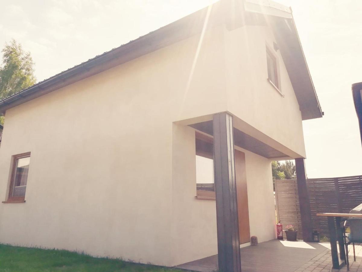 Wakacyjne Domki Vila Ustronie Morskie Exterior foto